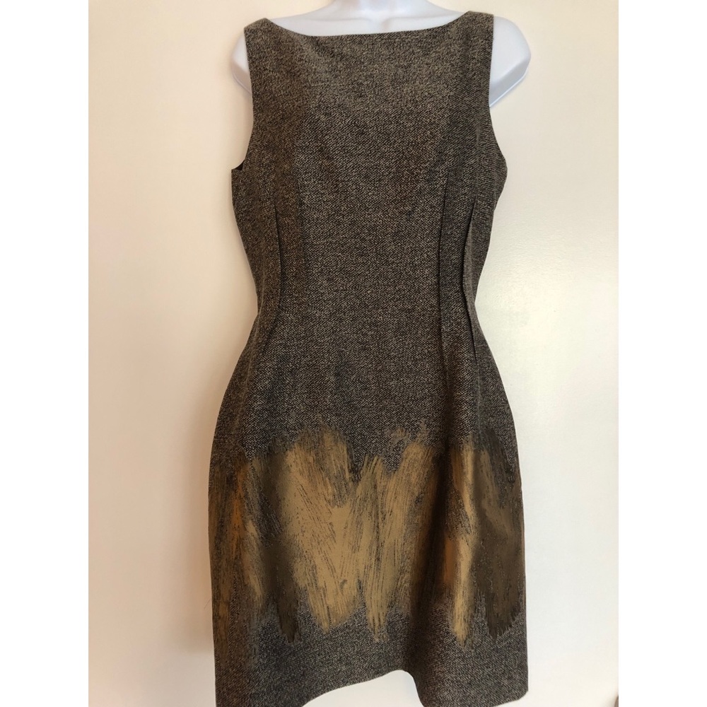 NWT classy yet fun mini dress with Golden hints.